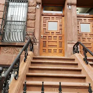 https://the-harlem-pearl.us-newyorkcity.com